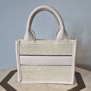 Elegant Cream and White Women's Handbag